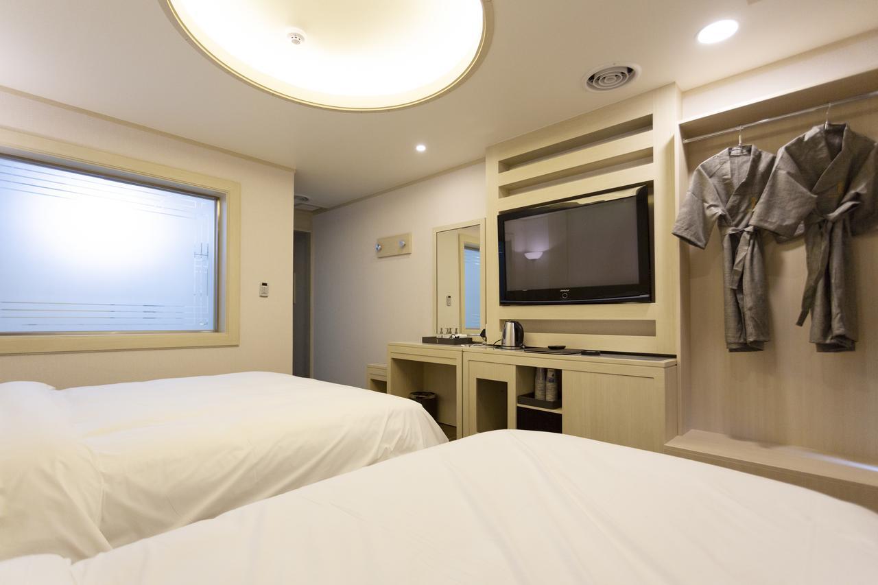 Hotel Tirol Seoul Exterior photo