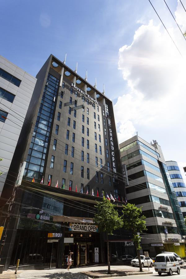 Hotel Tirol Seoul Exterior photo